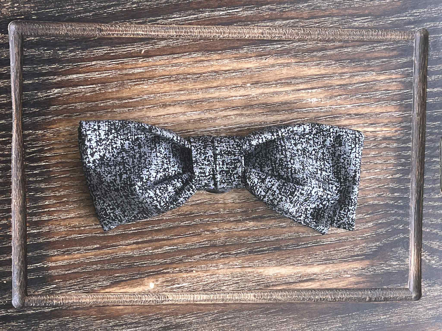 Bow Tie